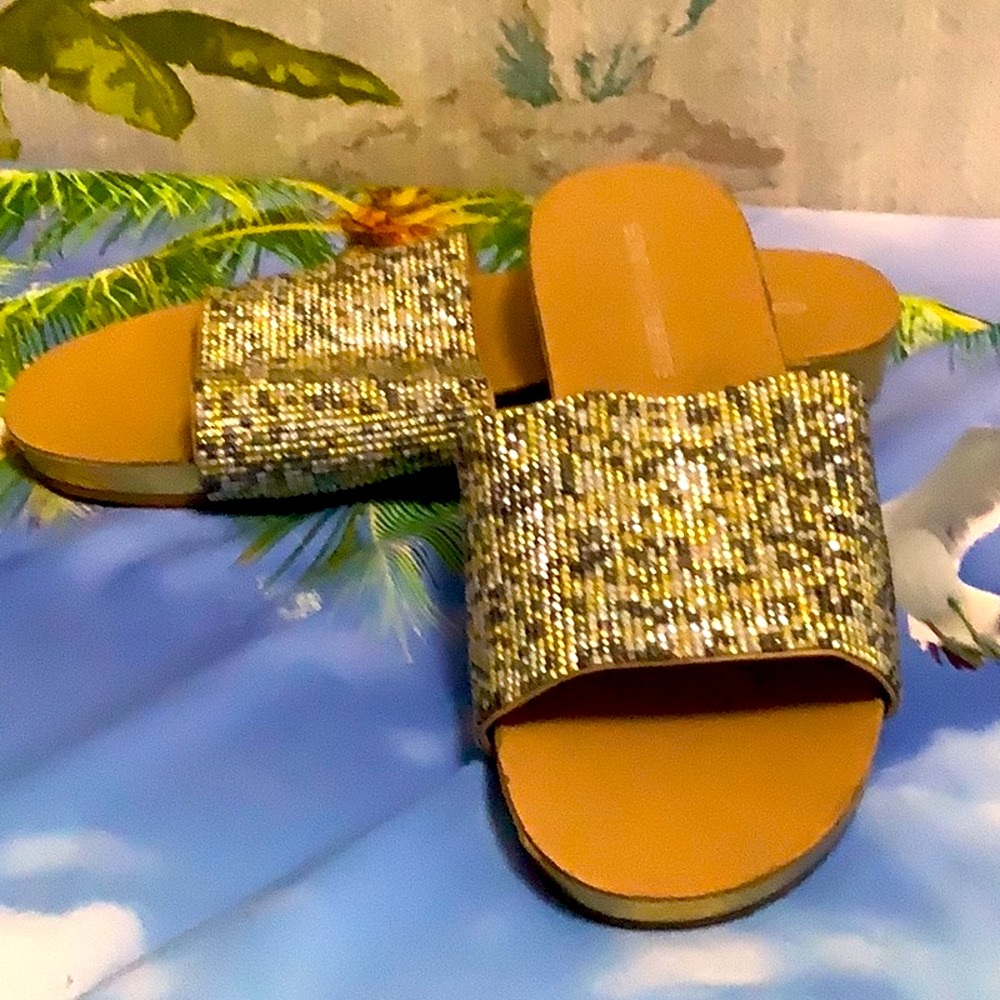 Sondra Roberts slide flip flops stones bling galore size 8.5 gold brown stones